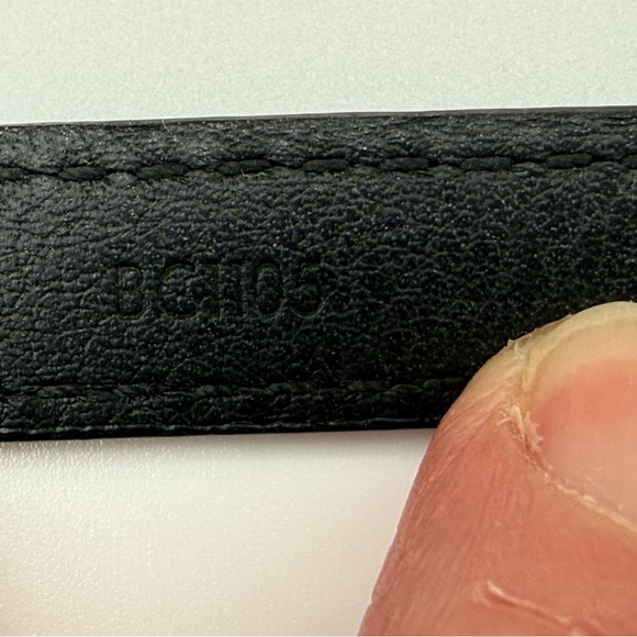 Louis Vuitton "Sign It" bracelet - Picture 8 of 10